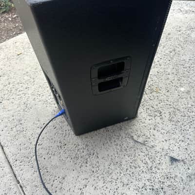 QSC KW152 2-Way 1000-Watt 15" Active Loudspeaker 2010s - Black image 4