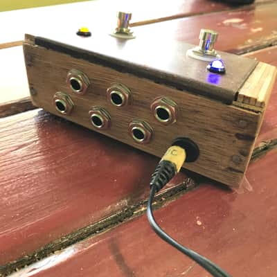 Dual loop True Bypass Looper. Effect Switcher. image 3