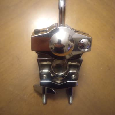 Unbranded Single Tom Mount - Chrome image 3