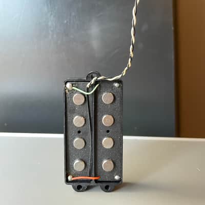 Ernie Ball Music Man Stingray 4 3EQ preamp + ceramic pickup 1998 image 10