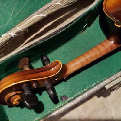 Lignatone Cremonensis sized 3/4 violin with case. Czechoslovakia. Very Good Cond image 10