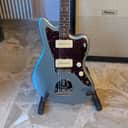 Fender Vintera '60s Jazzmaster with Pau Ferro Fretboard 2019 - 2023 - Ice Blue Metallic