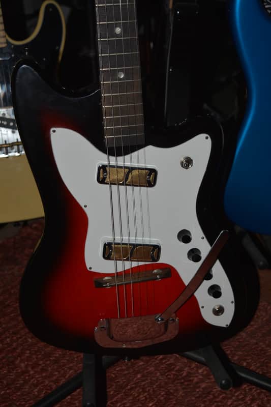 c. 1966 Vintage Harmony Holiday Bobcat, in Redburst w/DeArmond Gold foil PU's. New Black Dunlop Straplocks & New tuners installed, Fret markers installed, Ground installed & Set-Up, plus New Garry Black Hardshell Case image 1