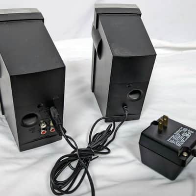 Bose Companion 2 Multimedia Speaker System - 2.1 Channel Computer Speakers image 8