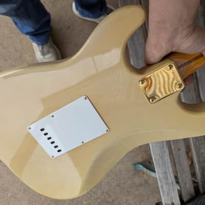 Fender Stratocaster Mary Kaye 1990 AVRI White image 2