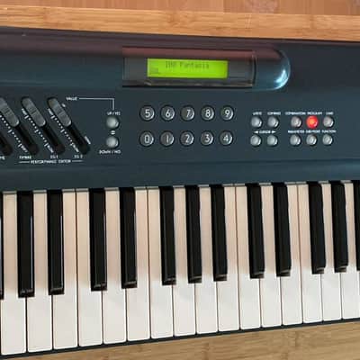 Korg 707 1980s digital FM synthesizer performance synth Excellent Condition