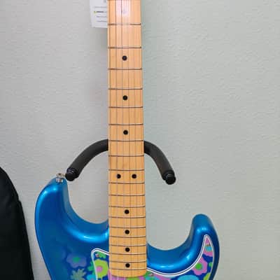 *NEW IN BOX* 2025 Fender Japan Limited Edition Stratocaster Blue Flower 2025 !! image 9
