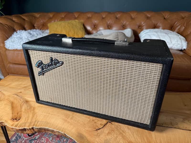 Fender Tube Reverb 1976 - 1978 - Silverface image 1