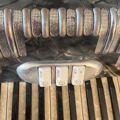 Sartori Primo 33 Accordion - Grey image 6