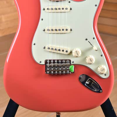 Fender Mexico '60s Stratocaster Lacquer Fiesta Red image 2