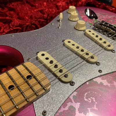Fender Masterdesign '69 Stratocaster Journeyman Pink Paisley Custom Shop image 4