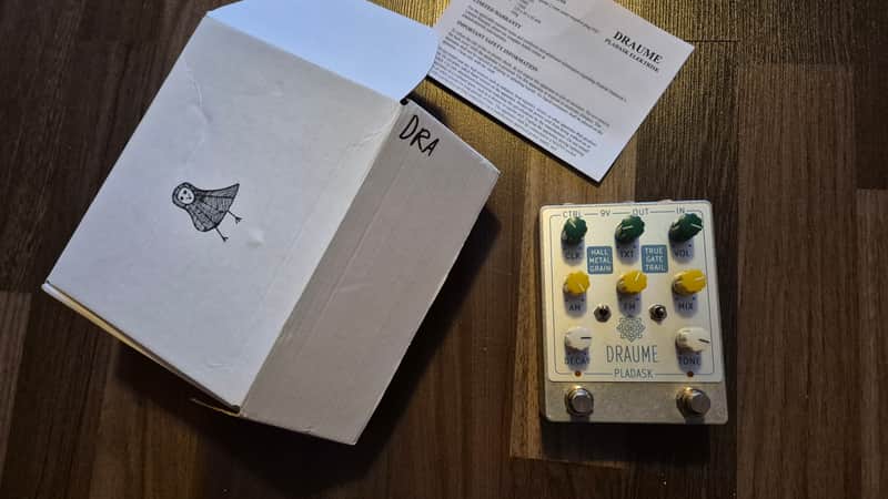 Pladask Elektrisk Draume V2