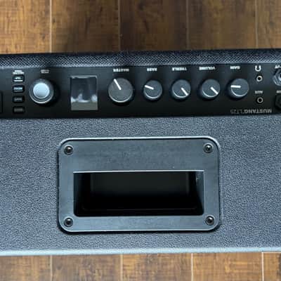 Fender Mustang LT25 25-Watt 1x8" Digital Modeling Guitar Combo 2019 - Present - Black image 5