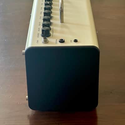 YAMAHA THR10  V.2 image 2