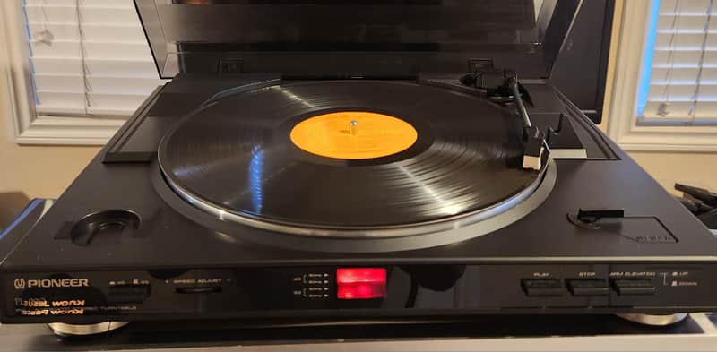 Pioneer Pioneer PL-990 fully automatic belt-drive turntable 1997 - Black image 1