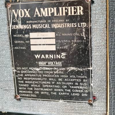 Vox Super Foundation Bass Amp 100 Watt 1967/68 Serial Number  SB 1315 and Speaker Cab image 5