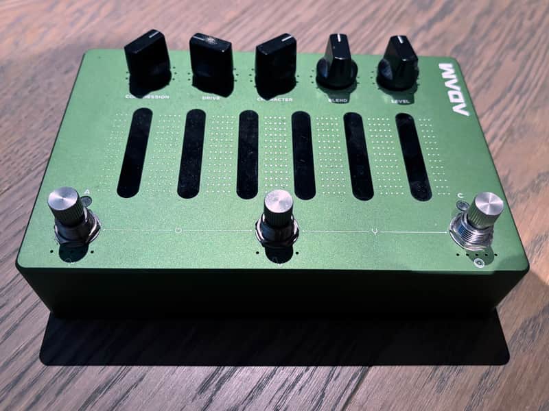 Darkglass Electronics ADAM Aggressively Distorting Advanced Machine – Bass Preamp / DI / Distortion image 1
