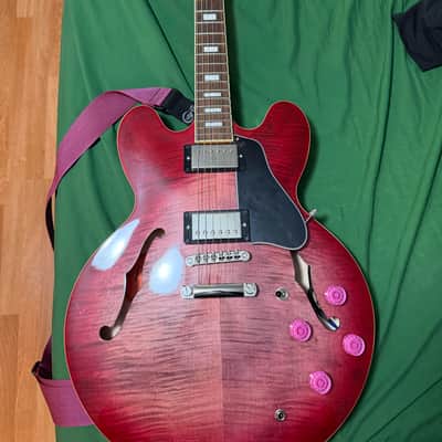 Epiphone ES-335 Figured 2021 - Present - Raspberry Burst image 1