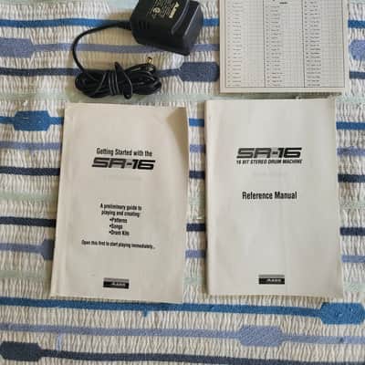 Alesis SR-16 Drum Machine 2010s - Black Bild 2