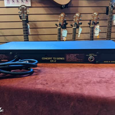 Samson CR-2 Concert TD Series DHF-FM Wireless Receiver Rackmount Used image 4