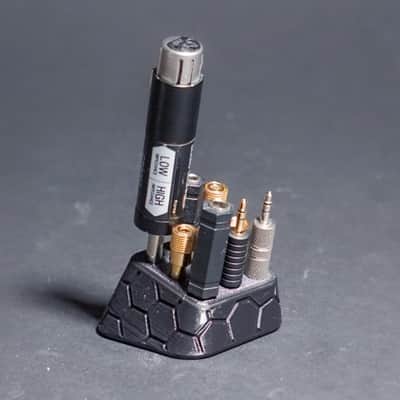 3DWaves Adapter Rack For 1/4" & 1/8" Cable Adapters image 4