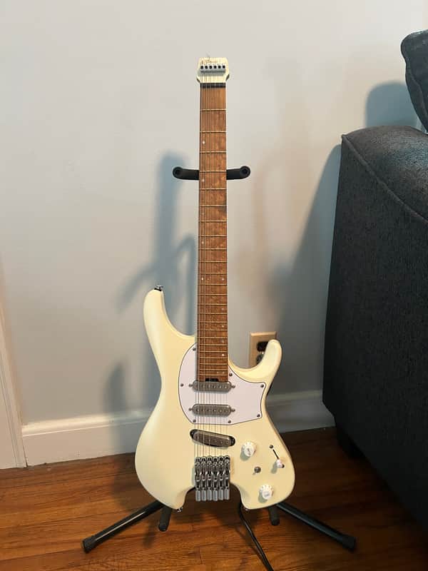 Ibanez ICHI10-VWM Ichika Nito Signature Quest 2021 - Vintage White Matte image 1