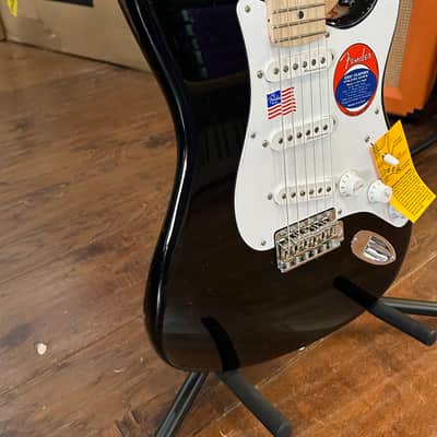 Fender Eric Clapton Artist Series Stratocaster Vintage Noiseless Pickups  Black #US22140671 8lbs 1.5 oz image 13