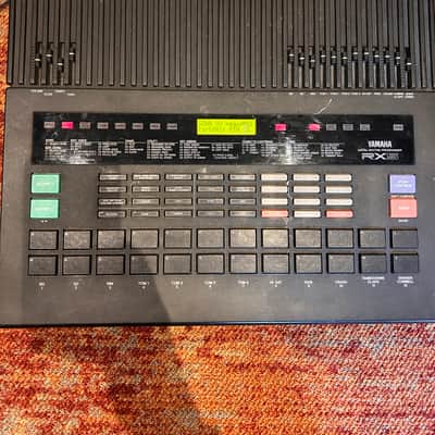 Yamaha RX5 Vintage Drum Machine + 5 Yamaha Voice ROM Cartridges