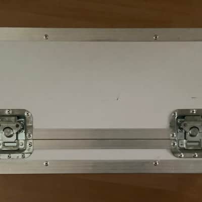 CUSTOM Flightcase for FENDER Tremolux / Bandmaster / Bassman HEAD 2000’s - White image 4
