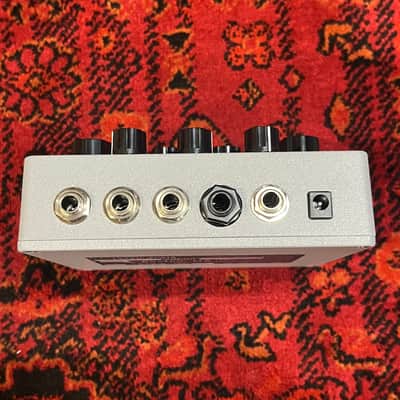 Electronic Audio Experiments Sending V2 image 6