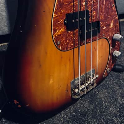Fender Precision Bass 1975 image 8