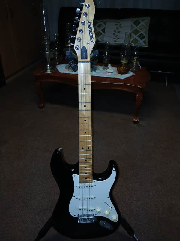Peavey Predator Mid 90s - Black/maple image 1