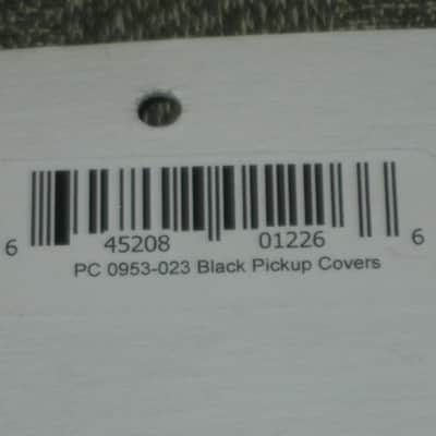 new in package A+ Allparts PC-0953-023, Pickup Cover Set for Jazz Bass / J Bass (2 piececs) Black, plastic (from 2020s) screws are NOT included- but they're availabe for sale upon request image 2