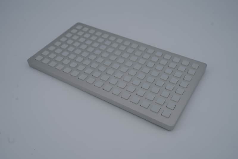 Monome 128 Grid image 1