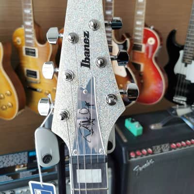 Ibanez Iceman Paul Stanley Signature PS60-SSL 2024 - Silver Sparkle image 9