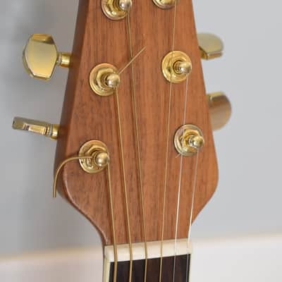 Ovation Celebrity CS-257 - Blue Transparent Burst - w/ OHSC image 9