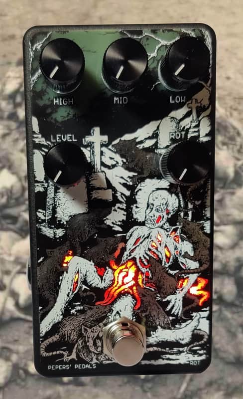 Pepers' Pedals Rot Distortion 2025 - Graphic/ black image 1