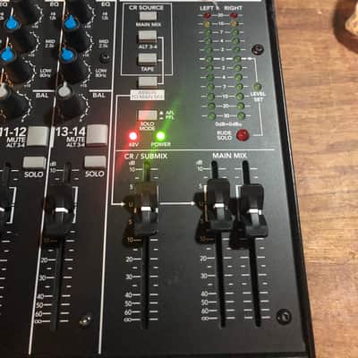 Mackie 1402VLZ4 14-Channel Mic / Line Mixer 2014 - Present - Black image 6