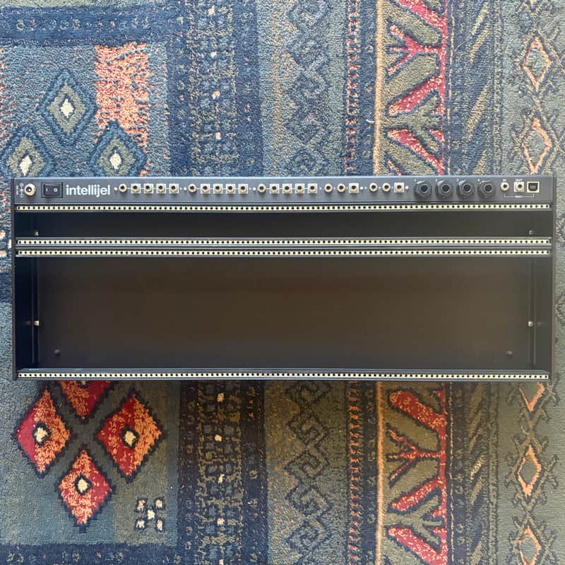 Intellijel 4U 104HP Palette Case