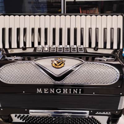 Menghini King  Piano Accordion image 1