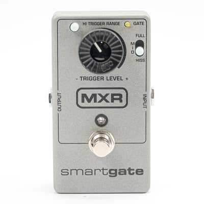 MXR M135 Smart Gate Noise Gate Guitar Effect Pedal with Box image 2