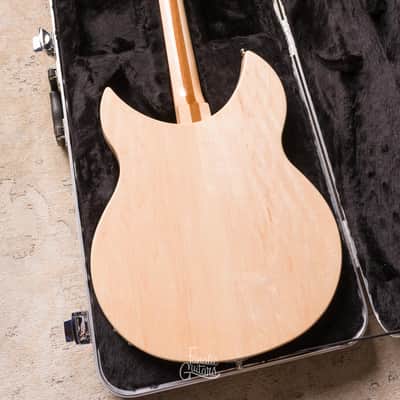 Rickenbacker 330 Maplego image 14