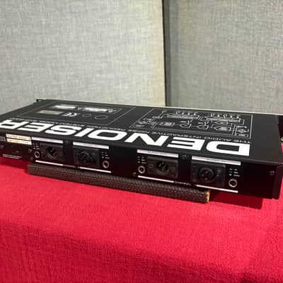 Behringer Denoiser SNR2000 2-Channel Audio Interactive Noise Reduction System 2000s - Black / Silver image 2