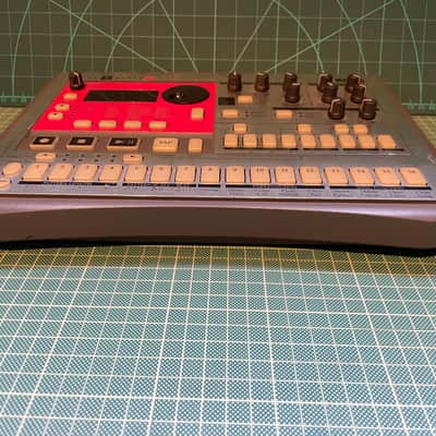 Korg Electribe-R ER-1 Rhythm Synthesizer 2000s - Silver image 3