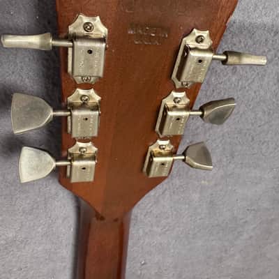 Gibson J-50 Deluxe 1973-1975 with restoration video image 13