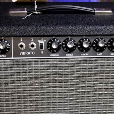Fender '65 Twin Reverb Reissue 85-Watt 2x12" Guitar Combo 2008 - Black AC072543 with Footswitch image 6