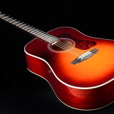 Guild Westerly Collection D-140 - Cherry Burst image 4