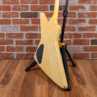 Gibson Explorer III Alpine White 1984 w/Hard Shell Case image 8