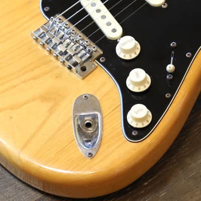 Vintage! 1975 Fender Stratocaster Electric Guitar Natural + Fender Case image 5