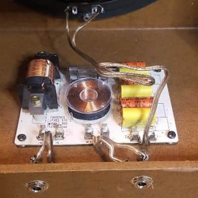 2 way crossover (cigar box) image 4